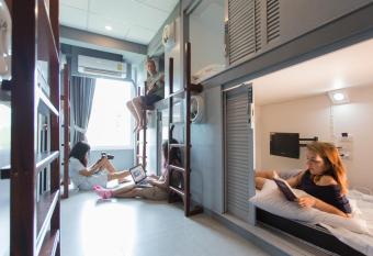 P168 Hostel Samui allows 18 year olds to book a room