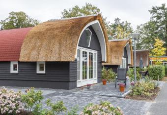 Residence de Eese has Balcony rooms