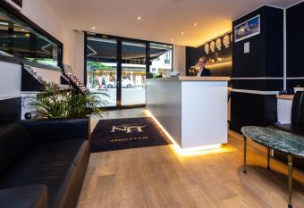 Hotel National Antwerp allows 18 year olds to book a room