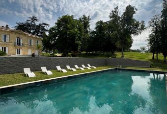 Chateau Erigoye allows 18 year olds to book a room