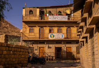 Crazy Camel Hotel &Safari has Balcony rooms