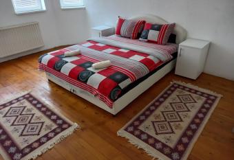 Apartment Stup has Smoking/Balcony rooms