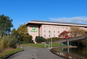 Holiday Inn Gent Expo, an IHG Hotel allows 18 year olds to book a room