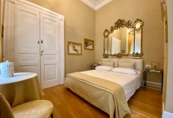 Monfort Club B&B has Balcony rooms