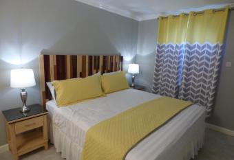 Beach One Bedroom Suite C5 has Balcony rooms