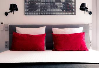 Boutique Hotel ZIES has Balcony rooms