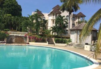 Sky Castles Apt J3 has Balcony rooms