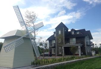 Windmills Castle Garden has Balcony rooms