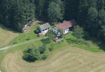 Pension am Waldesrand has Balcony rooms