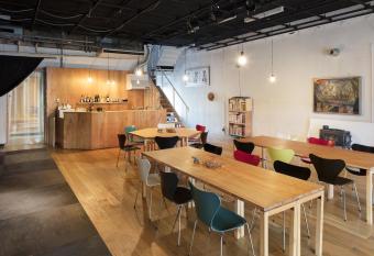 Sai no Tsuno Guest House allows 18 year olds to book a room