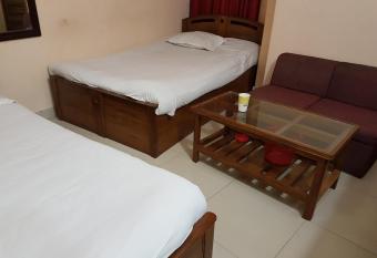 Hotel Diamond Park allows 18 year olds to book a room