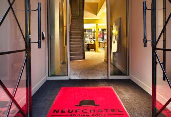Hotel The Neufchatel allows 18 year olds to book a room