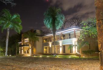 Pirayu Hotel & Resort has Balcony rooms