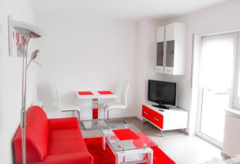 Ferienwohnung Schwalbennest allows 18 year olds to book a room