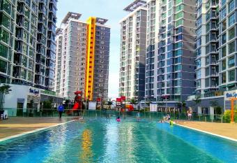 Shah Suites Vista Alam allows 18 year olds to book a room