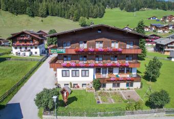 Wurlerhof has Balcony rooms