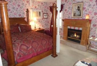 Bridgeford House has Balcony rooms