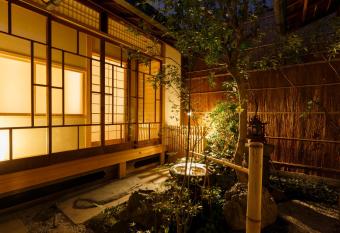 Tawara-an allows 18 year olds to book a room