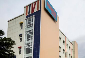 Sparks Odeon Sukabumi, ARTOTEL Curated has Balcony rooms