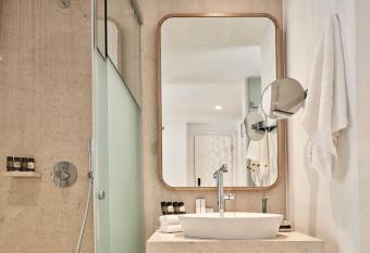 Myconian Kyma, a Member of Design Hotels allows 18 year olds to book a room