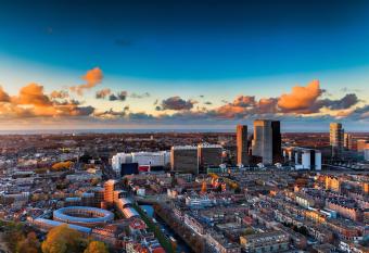 The Penthouse At The Hague Tower allows 18 year olds to book a room