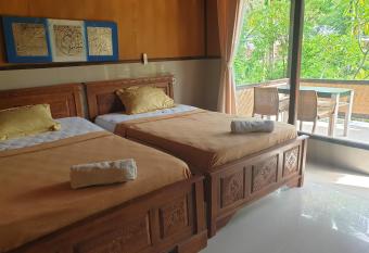 Kulkul Bungalow allows 18 year olds to book a room