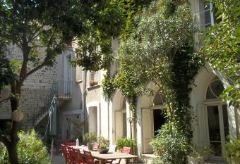 L Orangerie has Balcony rooms