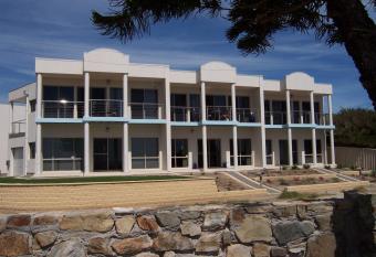 Christies Seahorse Holiday Townhouses has Balcony rooms