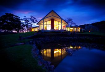 Mt Hay Retreat allows 18 year olds to book a room
