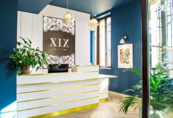 H  tel le XIX allows 18 year olds to book a room