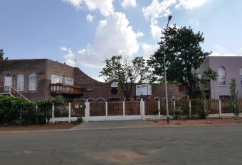 Like a Rock has Balcony rooms