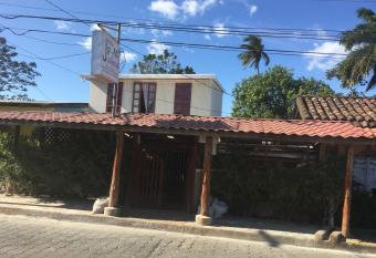 Hostel Julieta allows 18 year olds to book a room