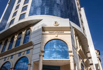 Kyona Alaziziyah allows 18 year olds to book a room