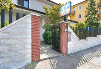 B&B Le Vedute has Balcony rooms