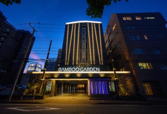 BAMBOO GARDEN Shinyokohama Adult Only -The old name is REFTEL- allows 18 year olds to book a room