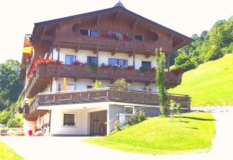 Appartement Maurer has Balcony rooms