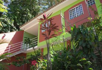 Elshaday Prive allows 18 year olds to book a room