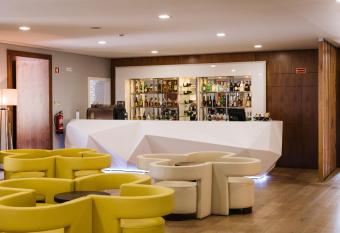 Hotel Fonte Velha has Balcony rooms