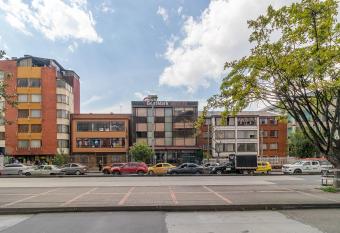 Hotel Bestmark Platino allows 18 year olds to book a room