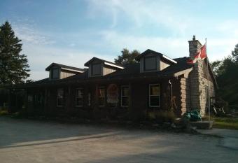 The Spirit Rock Outpost & Lodge allows 18 year olds to book a room