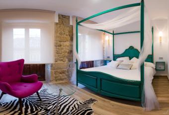 La Casona de Al  tiz & Bodega has Balcony rooms