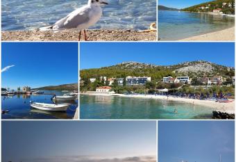 Apartmani Barada has Balcony rooms