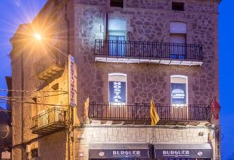 Hostal Sant Miquel has Balcony rooms