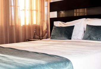 Residencial Portas do Sol has Balcony rooms