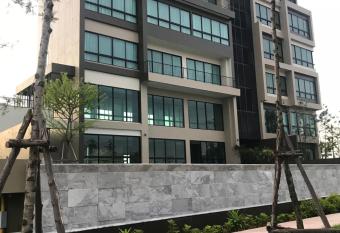 The Residence Thepkanjana has Balcony rooms