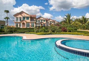 Royal Cliff Zanzibar has Balcony rooms