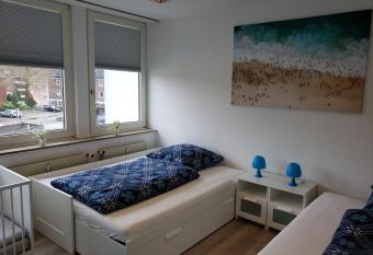 Ferienwohnung Central allows 18 year olds to book a room