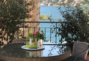 Oldhouse Vucinovic has Balcony rooms