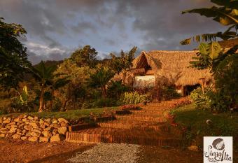 Sierra Alta Finca Boutique allows 18 year olds to book a room