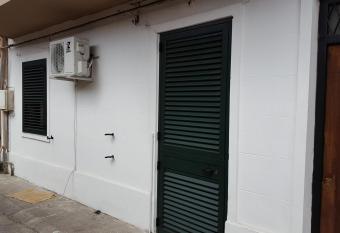 Loft Pace has Smoking rooms